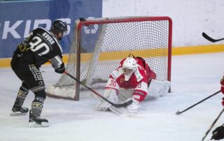 NIHL hockey is back with the Streaming Series! | Milton Keynes Lightning