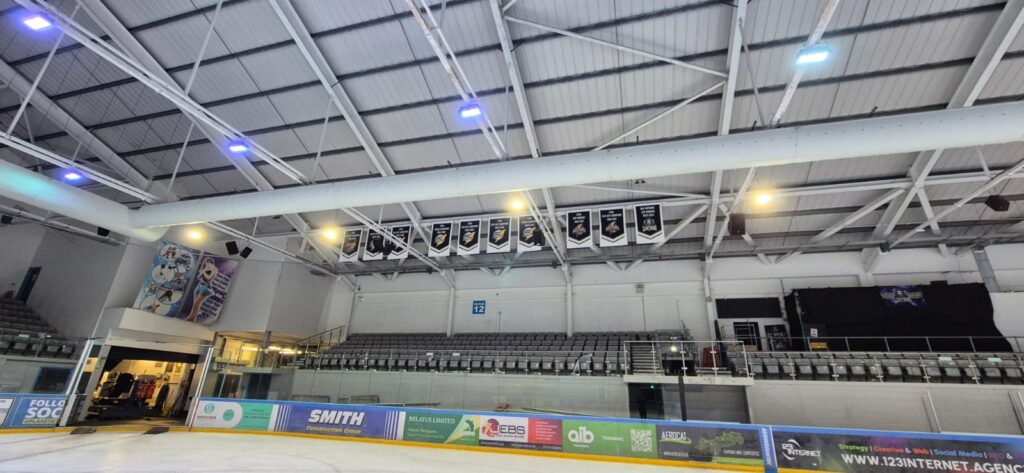 MKL banners MK Lightning Title banners Planet Ice