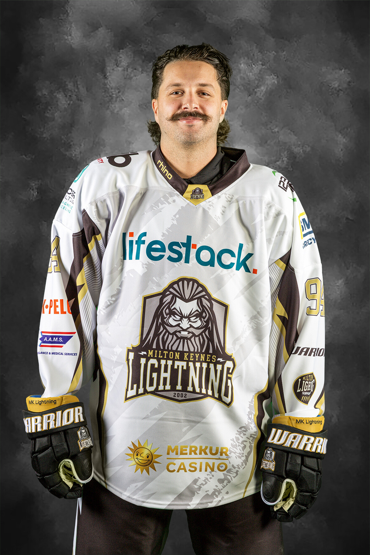94 Liam Stewart Front.jpg_compressed Liam Stewart